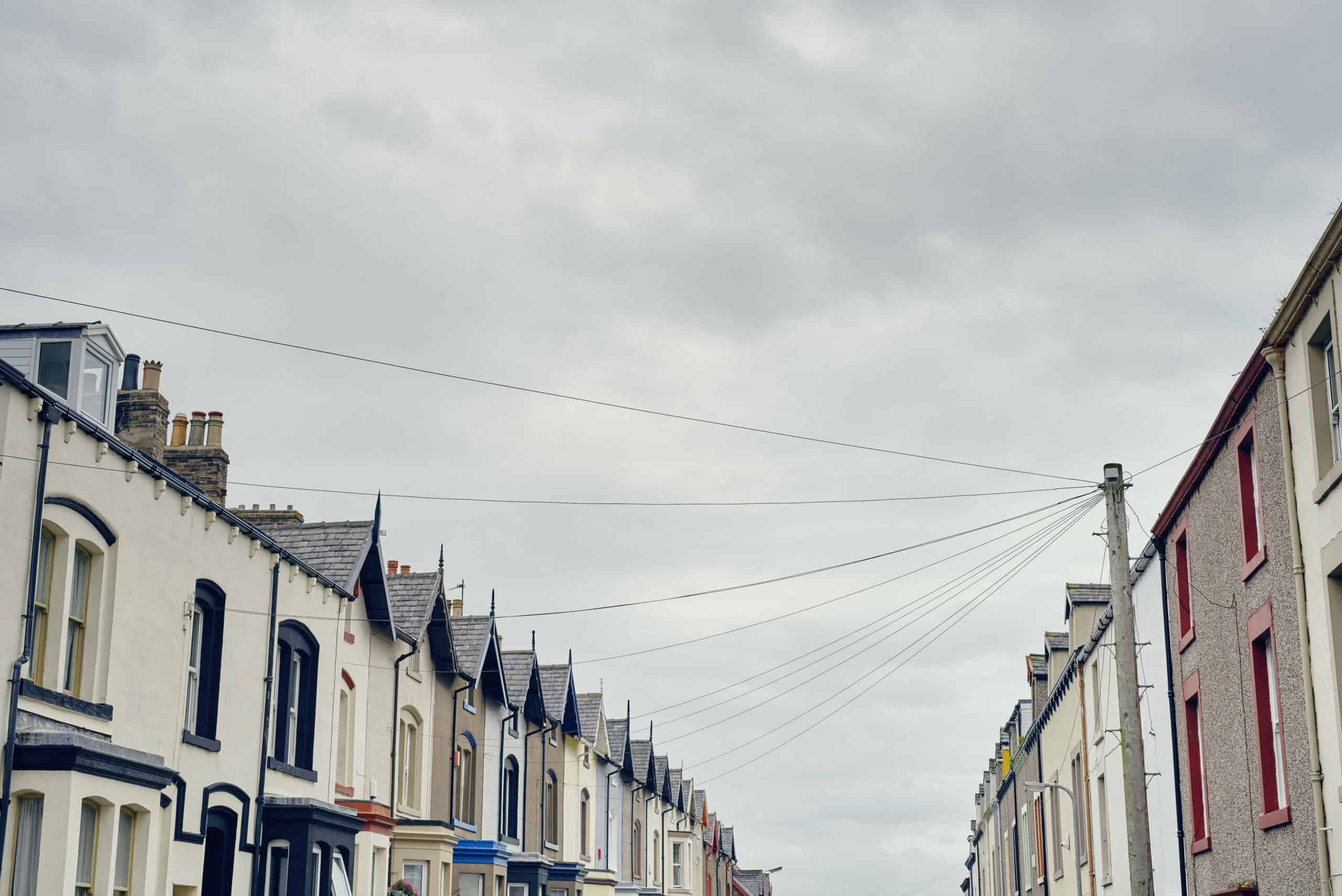Can You Sell a House At Auction With a Mortgage?